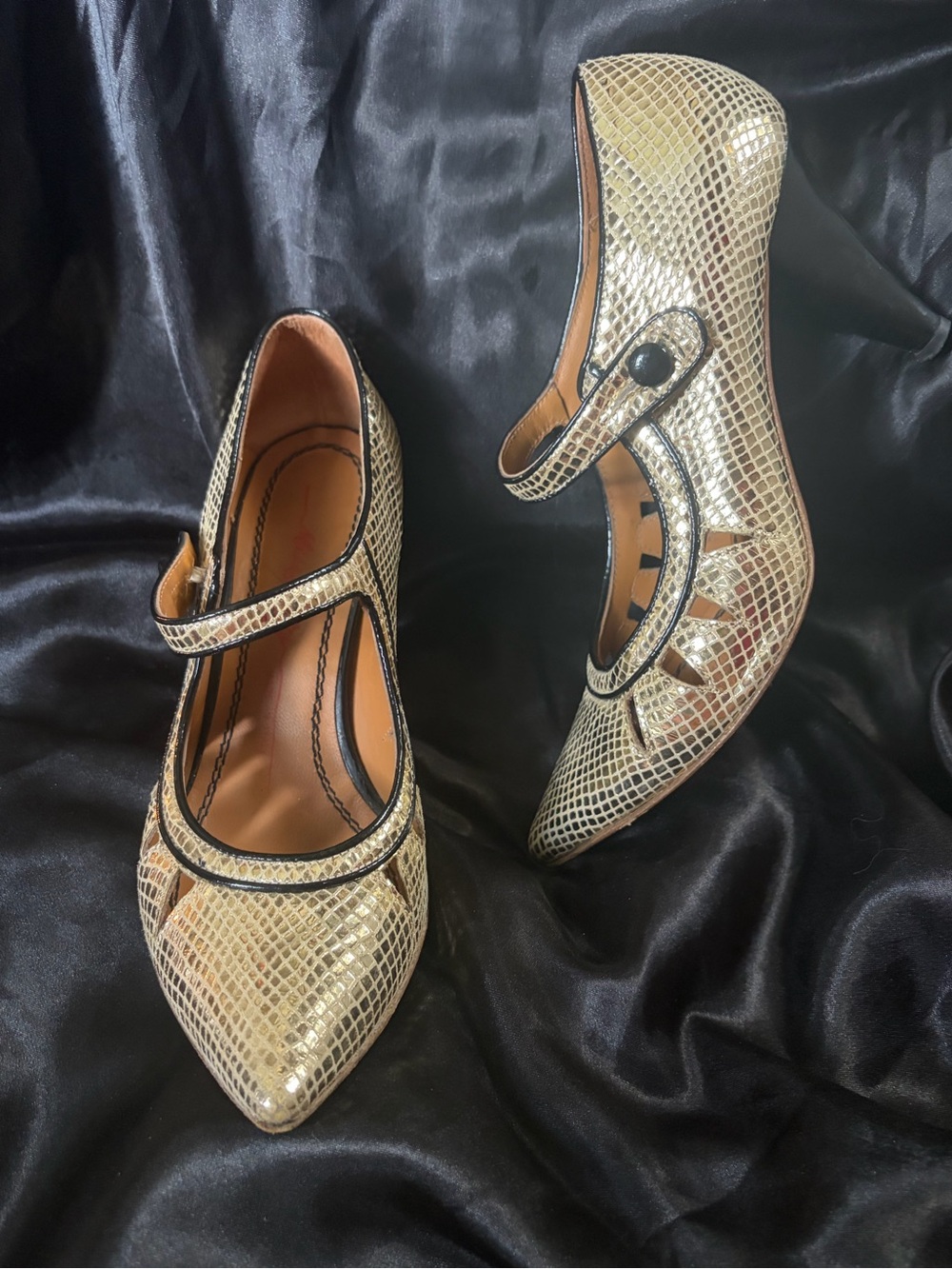 🔥 Miss Sixty metallic gold snakeskin Maryjane heels